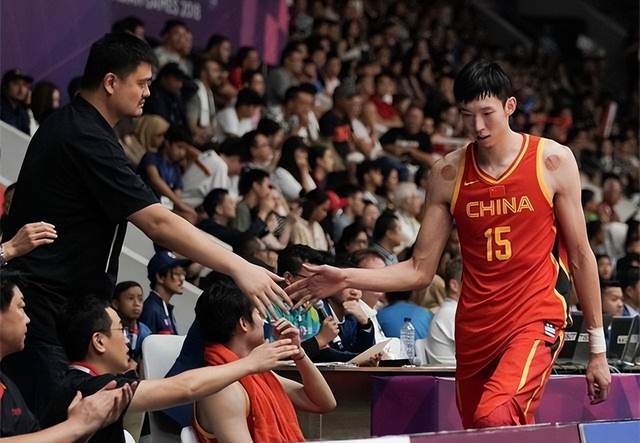 名人堂是姚明留给中国篮球的烂尾工程，未来周琦胡明轩入选多尴尬