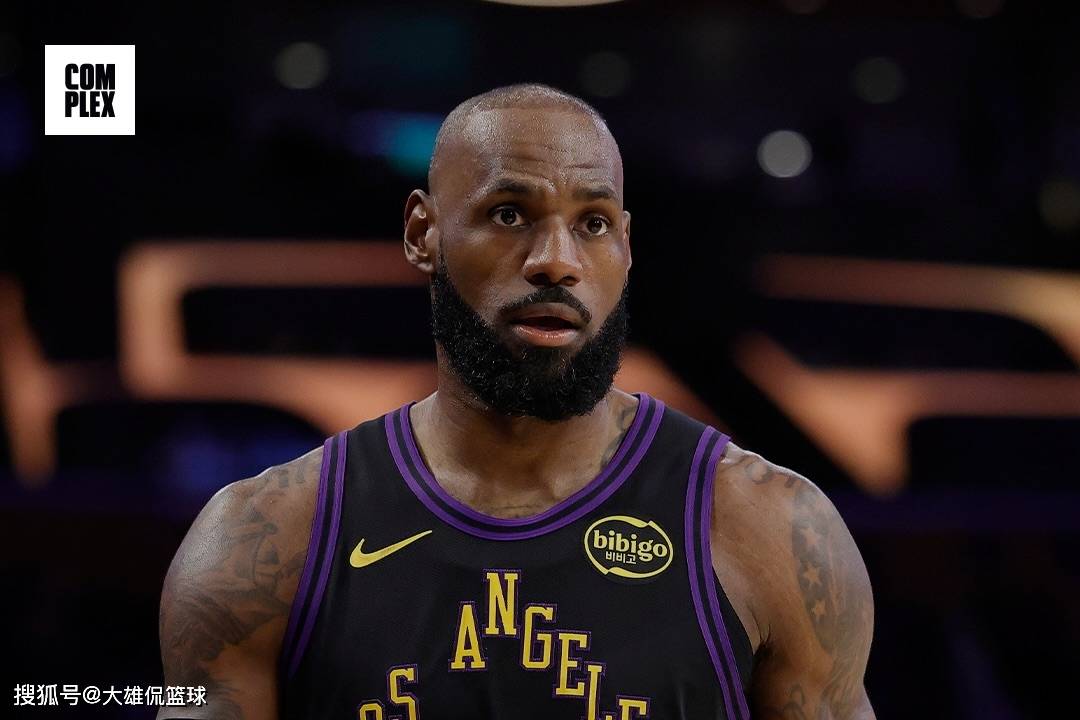 西部第三的湖人，拥有联盟倒数前五名的首发阵容