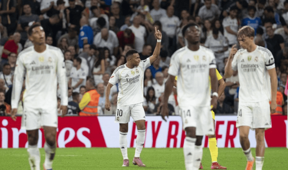 开云网址-欧冠悲喜一夜！意甲冠军1-1爆冷，欧冠之王6-1大胜，卫冕冠军1-2被绝杀