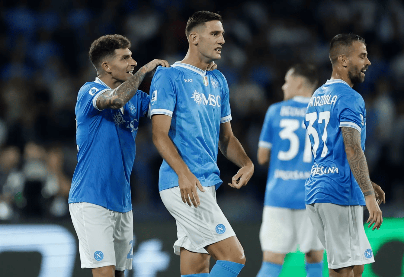 欧冠悲喜一夜！意甲冠军1-1爆冷，欧冠之王6-1大胜，卫冕冠军1-2被绝杀