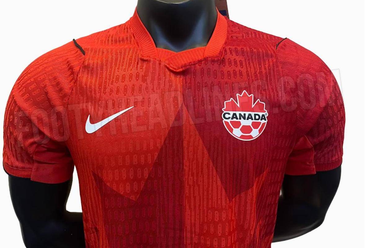 加拿大队2026世界杯主场球衣曝光